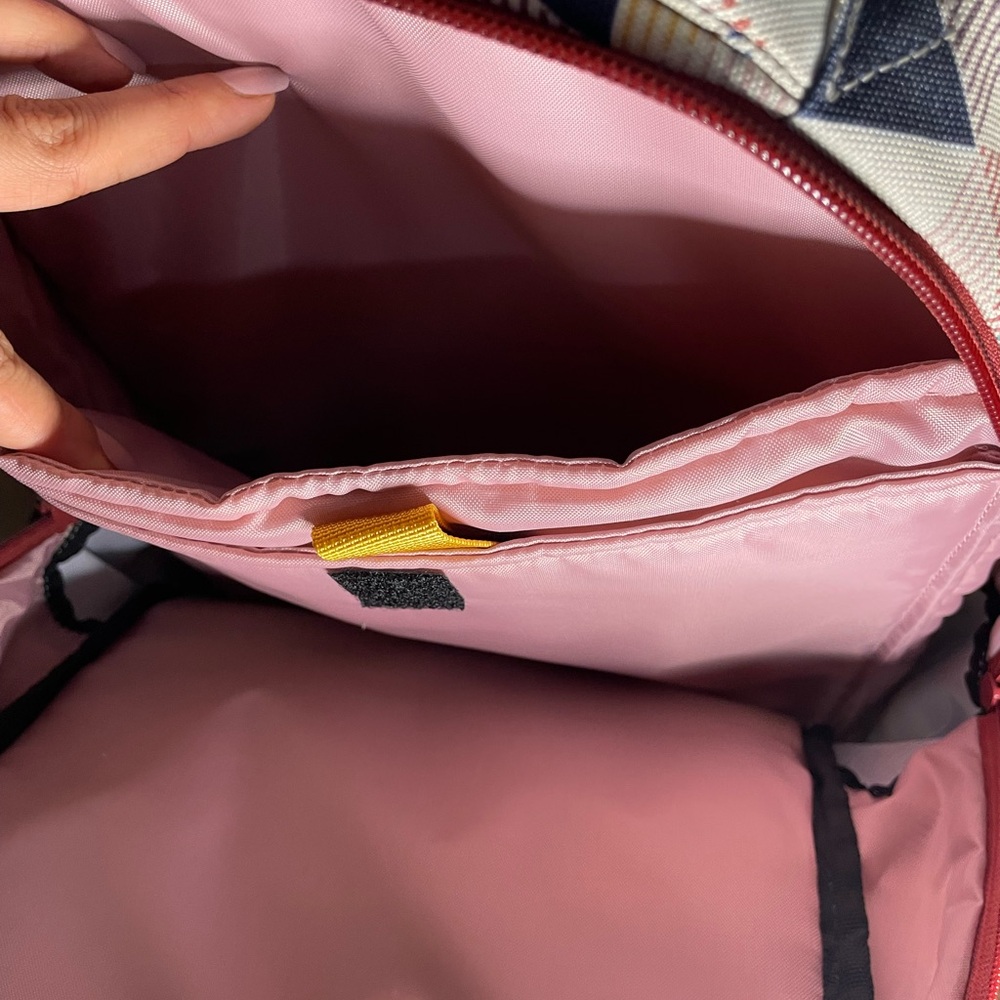 Kavu Multicolor Triangle Backpack - image 9